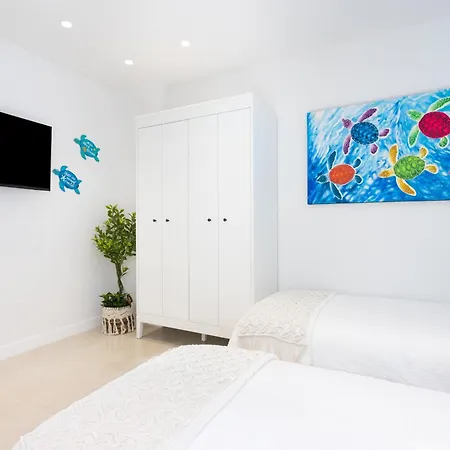 La Tortuga Azul B * Puerto de la Cruz (Tenerife)